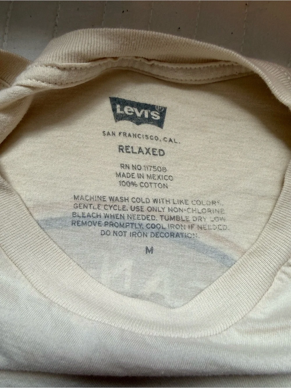 Levi's Relaxed Fit Short Sleeve Classic Graphic T-Shirt 100% Cotton Men's Medium